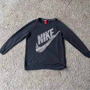 Nike sweatshirt